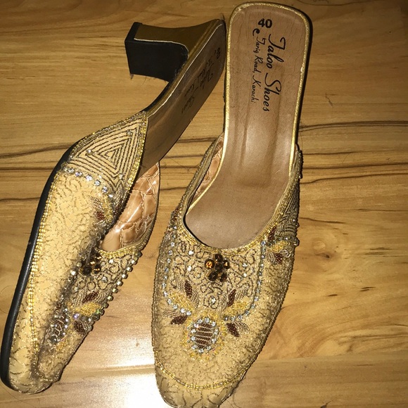 Golden Embellished heel sandals - Picture 2 of 4